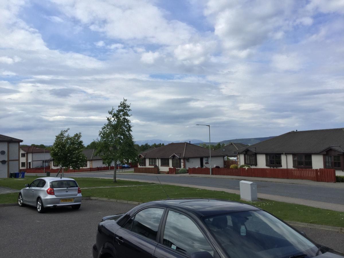 One-Bedroom Apartment - Wyvis Free Parking Inverness Exterior photo